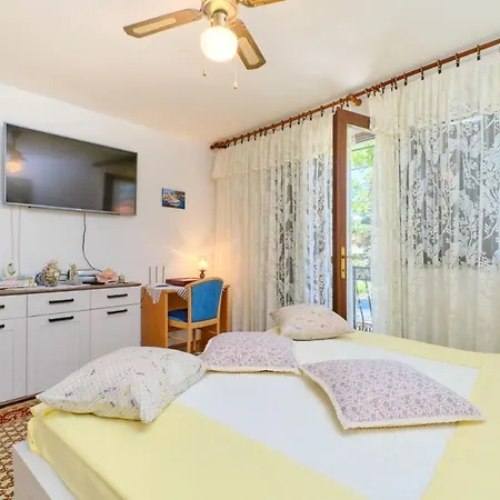 Apartman Ana Mali Losinj Exterior photo